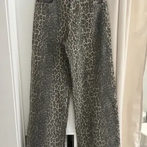 Leo Jeans Wide Leg