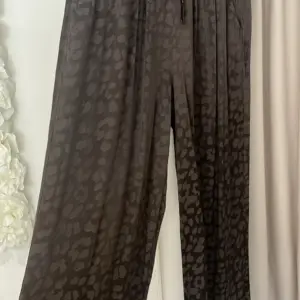 Viskose Hose Leo Braun