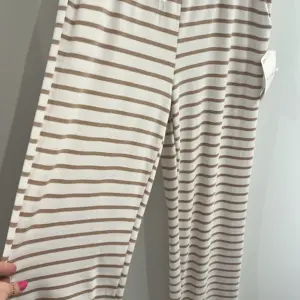 Hose gestreift Weiß/Beige