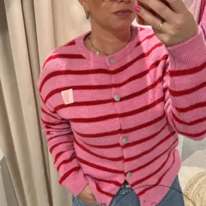 Cardigan Self Love Pink