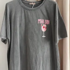 T-Shirt Pink Gin Grau