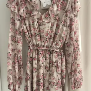 Sommerkleid Blümchen Beige/Rosa