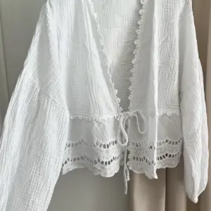 Musselin Jäckchen Weiß