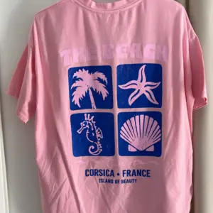 T-Shirt Beach Rosa