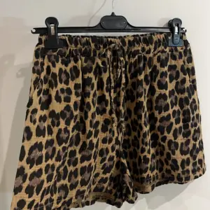 Musselin Leo Shorts