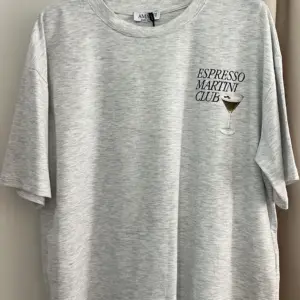 T-Shirt Espresso Martini Grau