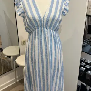 Musselin Kleid Summer Breite Streifen Blau/Weiß
