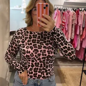Langarm Shirt Leo Rosa