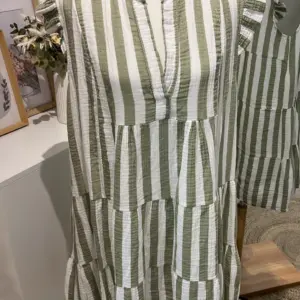 Musselin Tunika Kleid Khaki/Weiß