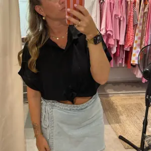 Bluse Knoten Schwarz